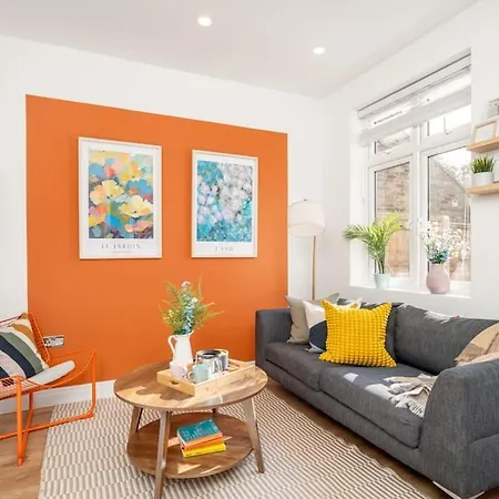 Enfield House 4 Bedroom-North London-Free Parking Exterior photo