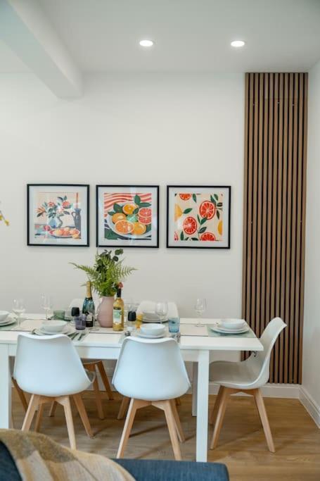 House 4 Bedroom-north London-free Parking Holiday home